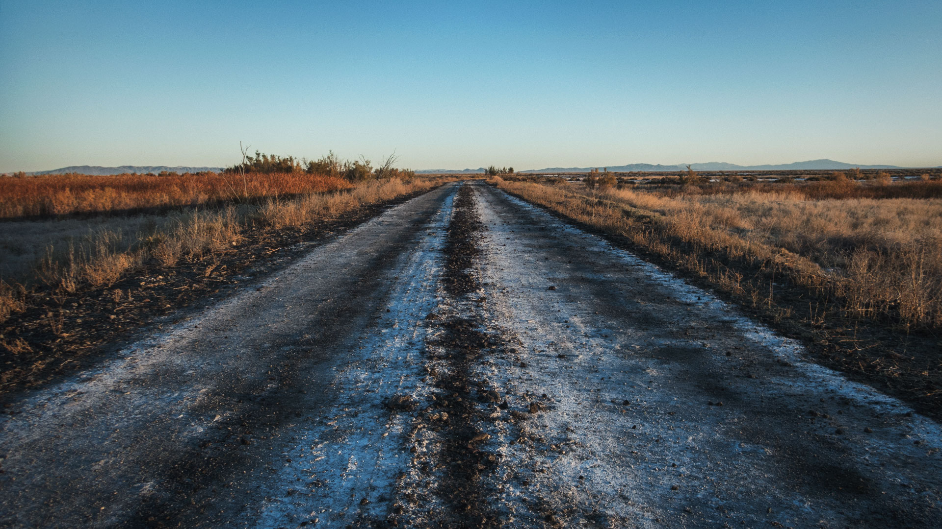 Chalky dirt roads at Stillwater National Wildlife Refuge